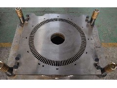 转定子冲片的塑封方法